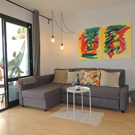 Sunstay Flat I Jardines